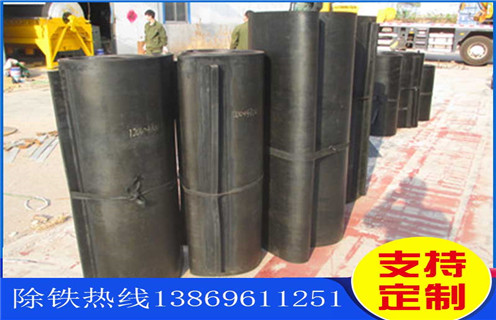 皮帶電磁除鐵器，河北皮帶電磁除鐵器規格怎么調節_河北皮帶電磁除鐵器規格跑偏原因及如何調_刮板價(jià)格